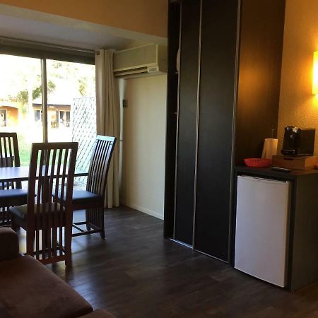 Appartement Village 7 En Residence De Vacances En Camargue Arles Exterior photo