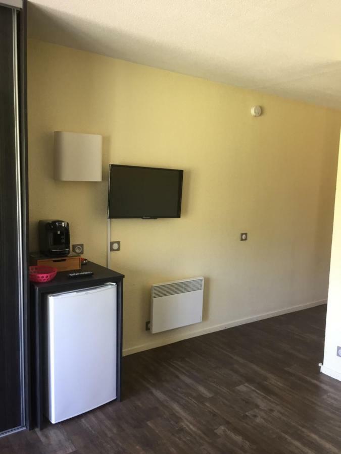 Appartement Village 7 En Residence De Vacances En Camargue Arles Exterior photo